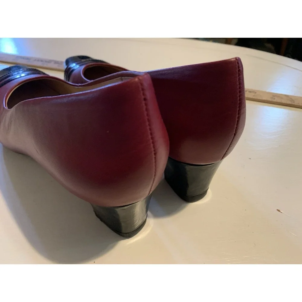 Auditions Vintage Leather Burgundy Black Cap Toe Womens Classic Retro Pumps 8.5N